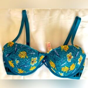 Victoria Secret PINK wire pushup bra Floral Lace 34D Like New